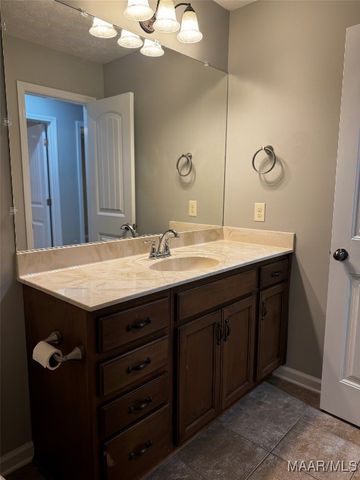 9133 SAW TOOTH Loop, Pike Road, AL 36064