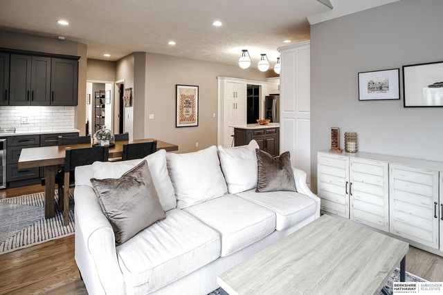 20002 Marcy Street, Omaha, NE 68022