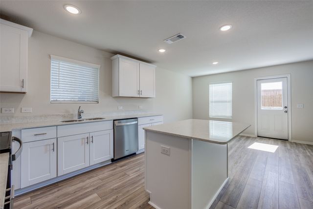 877 Table Rock Street, Princeton, TX 75407