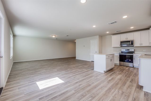 877 Table Rock Street, Princeton, TX 75407