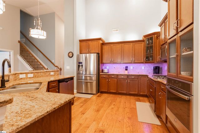 14 Kittery Drive, Greenville, SC 29615