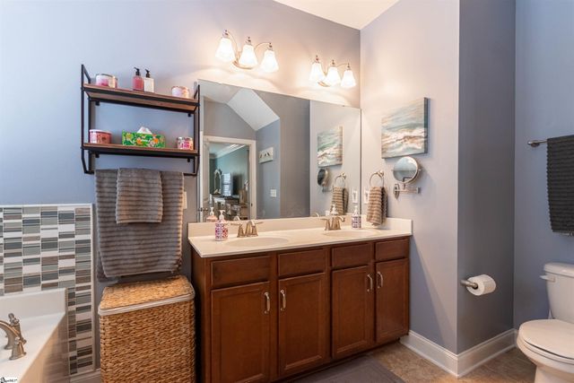 14 Kittery Drive, Greenville, SC 29615