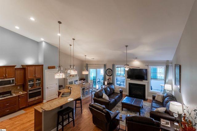 14 Kittery Drive, Greenville, SC 29615