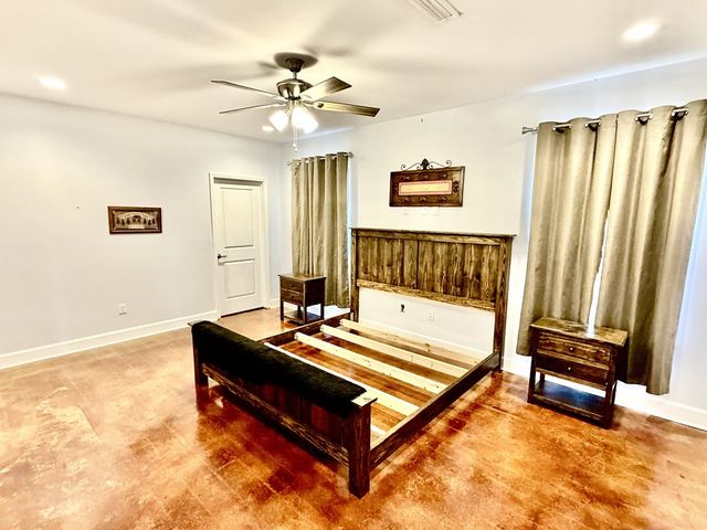 1245 Travis Wise Rd, Samson, AL 36477