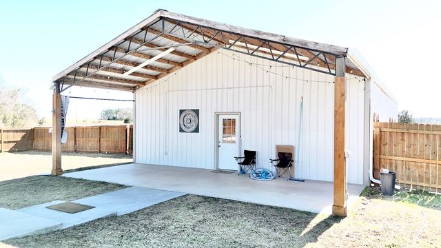 1245 Travis Wise Rd, Samson, AL 36477