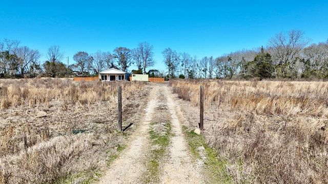 1245 Travis Wise Rd, Samson, AL 36477