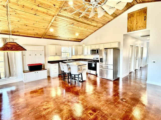 1245 Travis Wise Rd, Samson, AL 36477