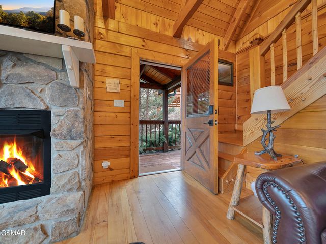 3085 Perry Circle Lane, Sevierville, TN 37862