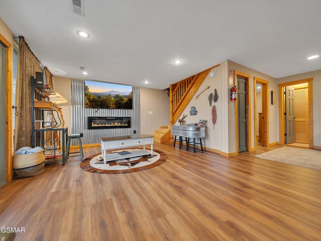 3085 Perry Circle Lane, Sevierville, TN 37862