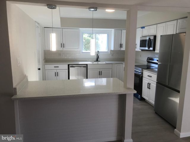 48 ANNA CT, Gaithersburg, MD 20877