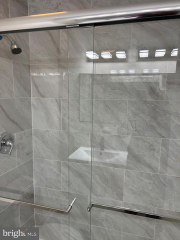 48 ANNA CT, Gaithersburg, MD 20877