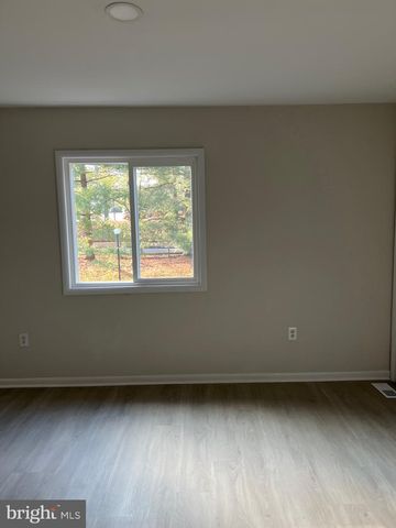 48 ANNA CT, Gaithersburg, MD 20877