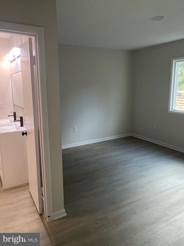 48 ANNA CT, Gaithersburg, MD 20877