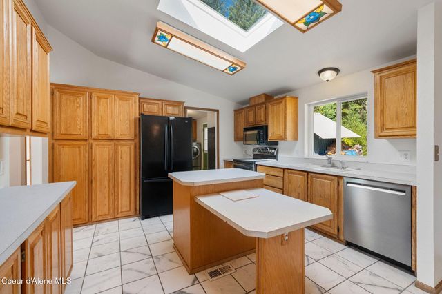 13259 Baldy Mountain Rd, Sandpoint, ID 83864