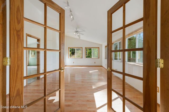 13259 Baldy Mountain Rd, Sandpoint, ID 83864
