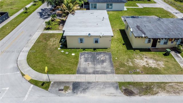 720 SW 6th St, Homestead, FL 33030