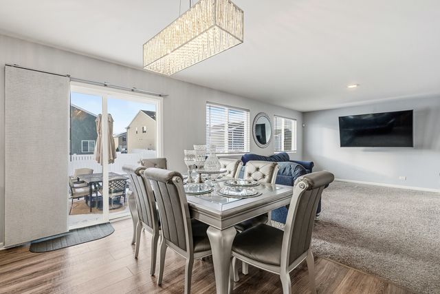 434 S Stonebrook Drive, Romeoville, IL 60446