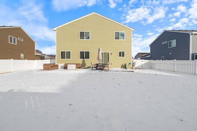 434 S Stonebrook Drive, Romeoville, IL 60446