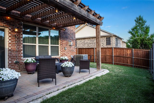 2556 Jackson Drive, Lewisville, TX 75067