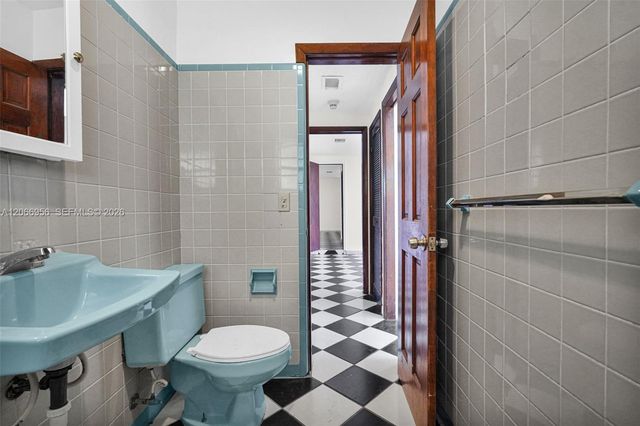 81 NW 41st Street 2, Miami, FL 33127