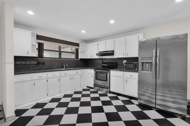 81 NW 41st Street 2, Miami, FL 33127