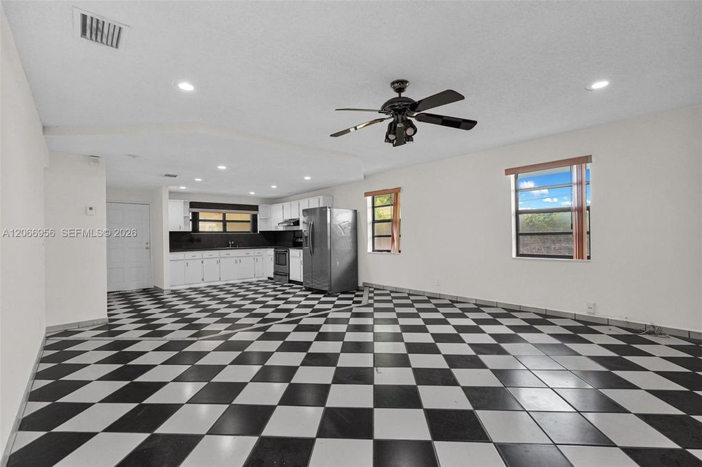 81 NW 41st Street 2, Miami, FL 33127