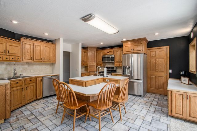 7160 N 12th Street, Kalamazoo, MI 49009