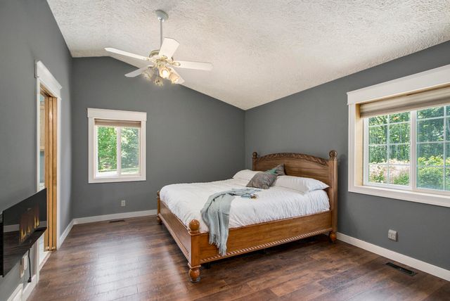 7160 N 12th Street, Kalamazoo, MI 49009