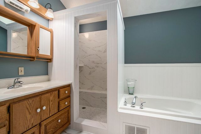 7160 N 12th Street, Kalamazoo, MI 49009