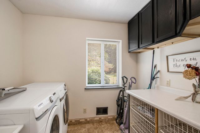 7160 N 12th Street, Kalamazoo, MI 49009