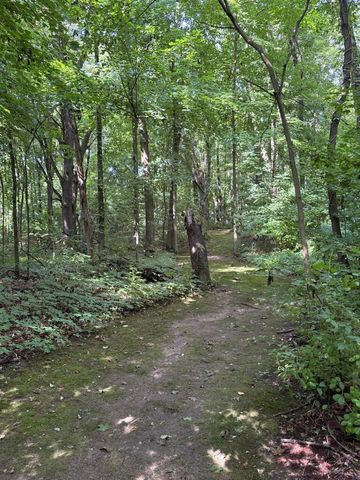 7160 N 12th Street, Kalamazoo, MI 49009