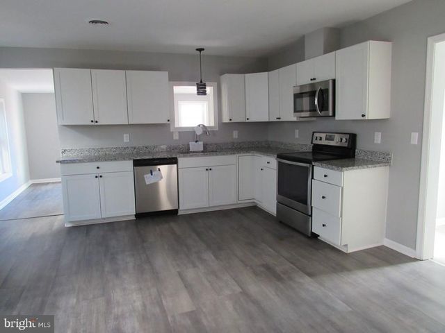 12497 WINTERSTOWN RD, Felton, PA 17322