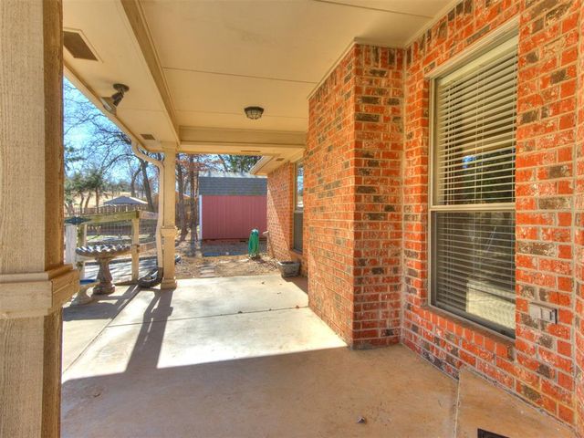 10650 Hunters Pointe, Edmond, OK 73034