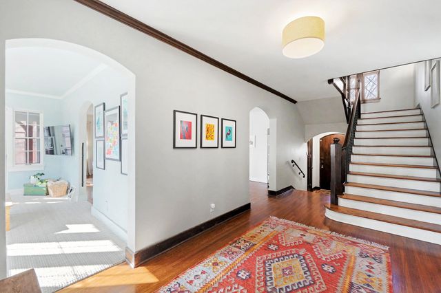 102 N Terrace Dr, Wichita, KS 67208