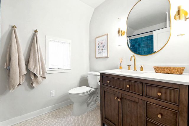 102 N Terrace Dr, Wichita, KS 67208