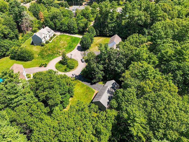 8 Chessman Rd, Mansfield, MA 02048