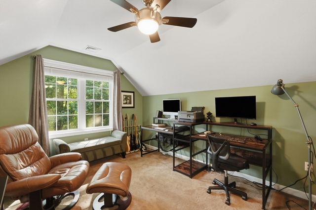 8 Chessman Rd, Mansfield, MA 02048