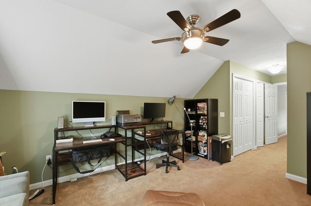 8 Chessman Rd, Mansfield, MA 02048