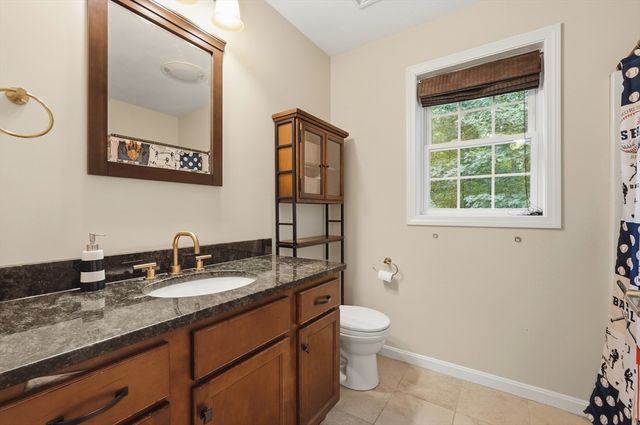 8 Chessman Rd, Mansfield, MA 02048