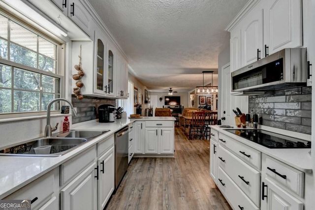 428 N Bethany Road, Mcdonough, GA 30252