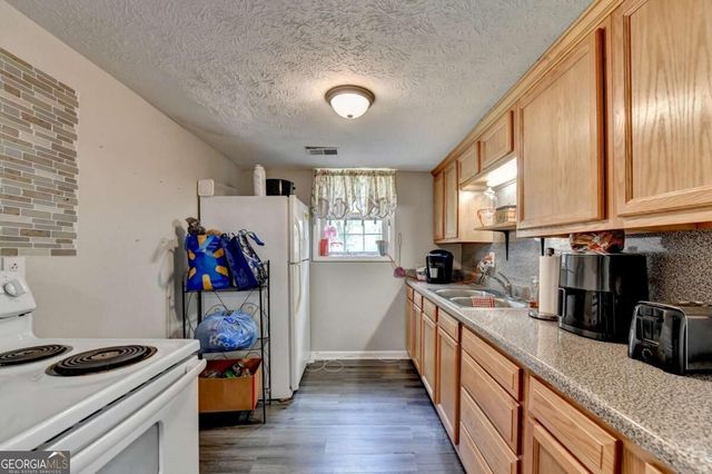 428 N Bethany Road, Mcdonough, GA 30252