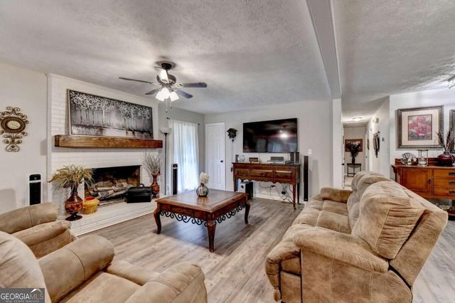 428 N Bethany Road, Mcdonough, GA 30252