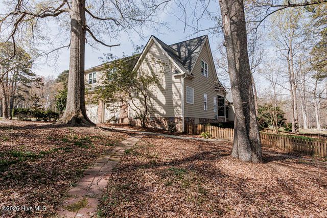 5422 Lochmere Bay Drive, Rocky Mount, NC 27803