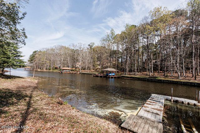 5422 Lochmere Bay Drive, Rocky Mount, NC 27803