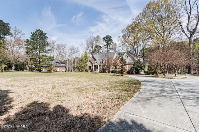 5422 Lochmere Bay Drive, Rocky Mount, NC 27803