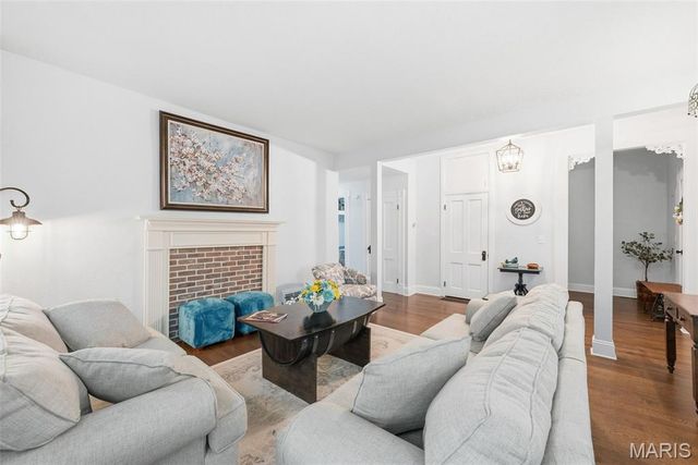 921 W 5th Street, Washington, MO 63090