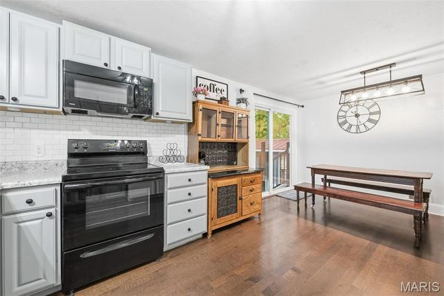 921 W 5th Street, Washington, MO 63090