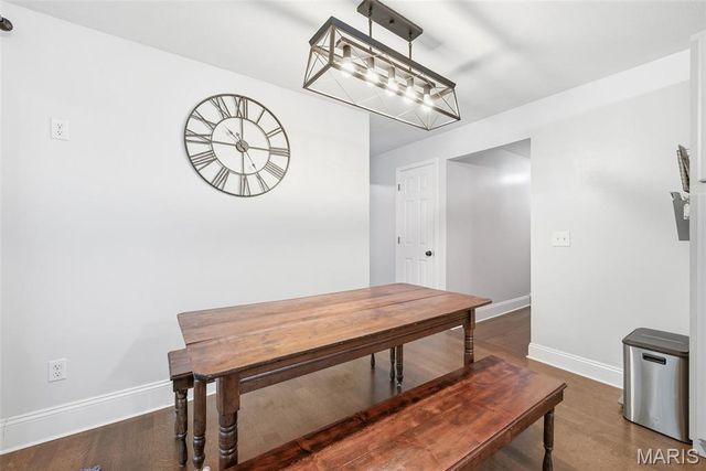 921 W 5th Street, Washington, MO 63090