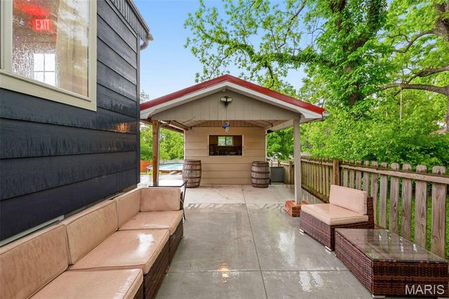921 W 5th Street, Washington, MO 63090