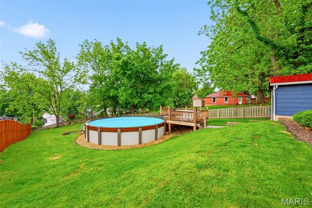 921 W 5th Street, Washington, MO 63090